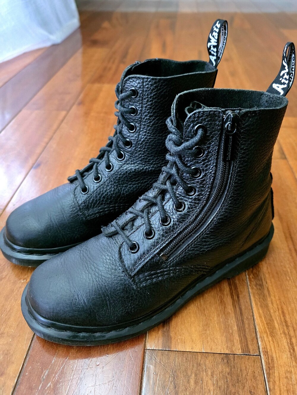 Dr Martens 1460 Pascal Zip Black Pebbled Leather Combat Boots Womens 7 Side Zip